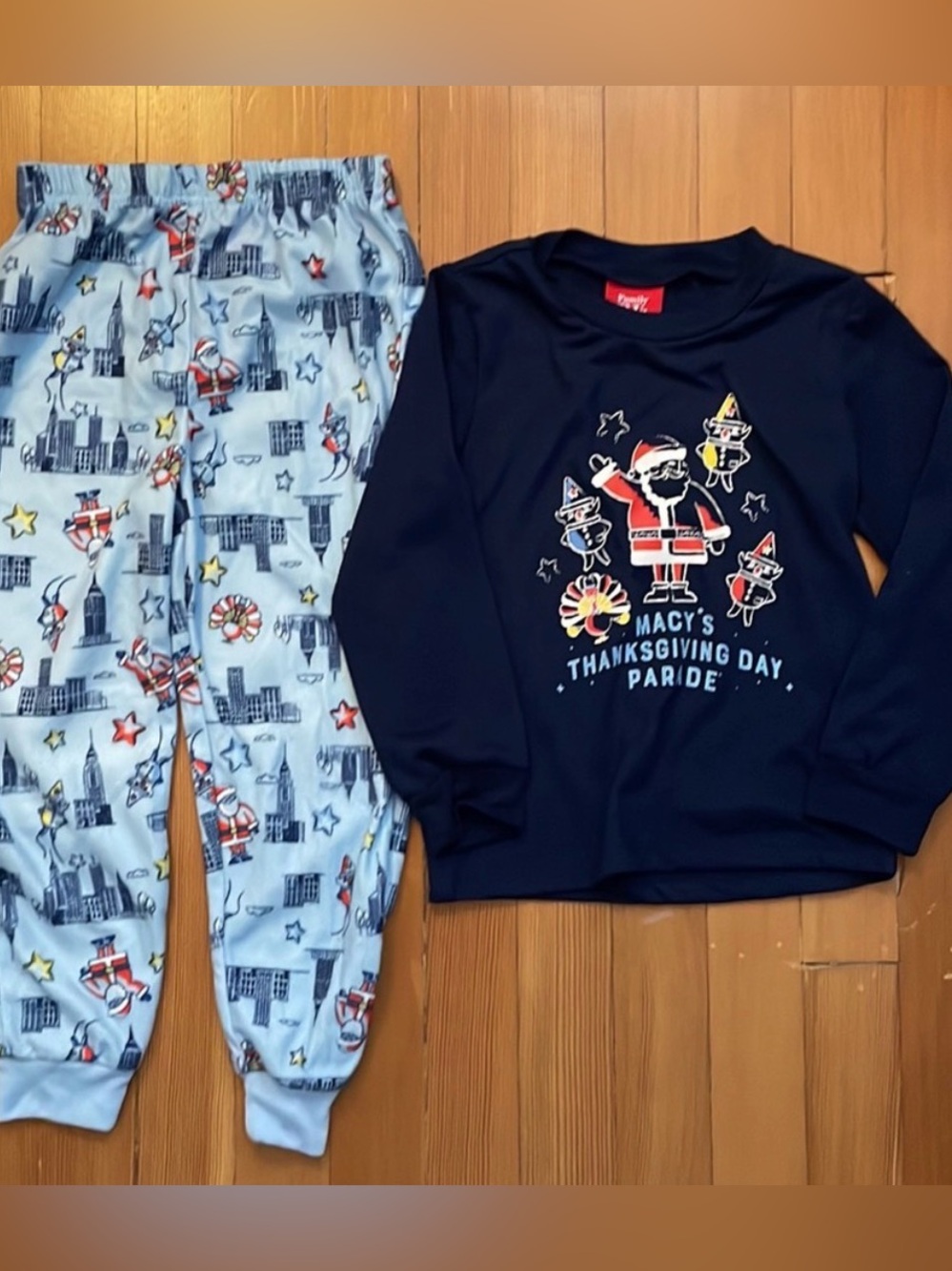 Macy's Navy and Light Blue Thanksgiving Parade Kids Pajama Set - Sz: 6/7